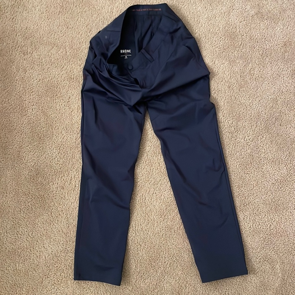 Rhône navy classic fit commuter pant